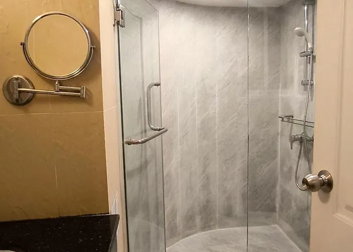 Silom 1bedroom With 2 Kings Bed For 4 Persons * Bangkok